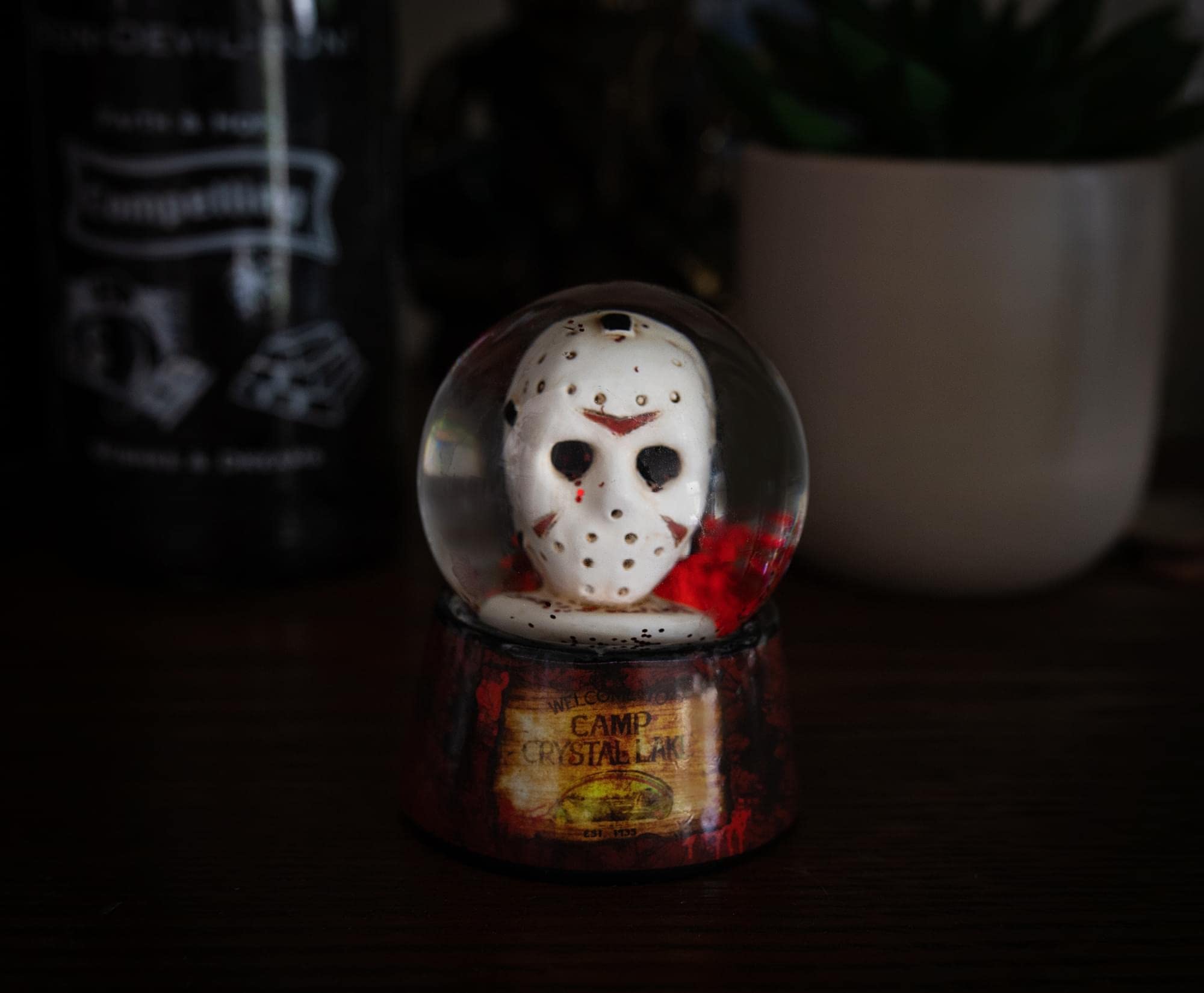 Friday The 13th Jason ジェイソン Horror Globe Amazon.com: Friday The 13th Jason Voorhees Camp Crystal Lake